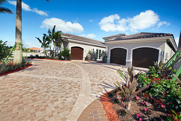 Best Custom Driveway Pavers  in Lawrenceburg, KY