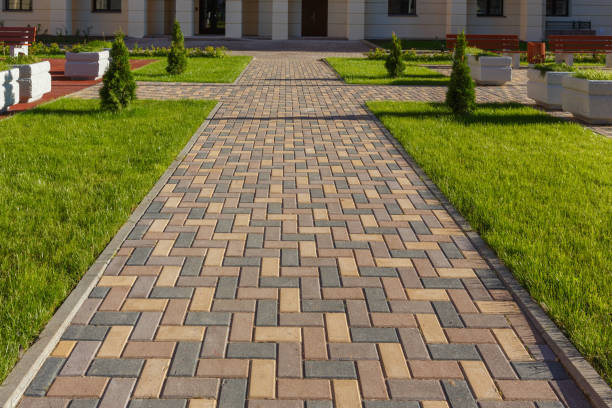 Best Commercial Driveway Pavers  in Lawrenceburg, KY